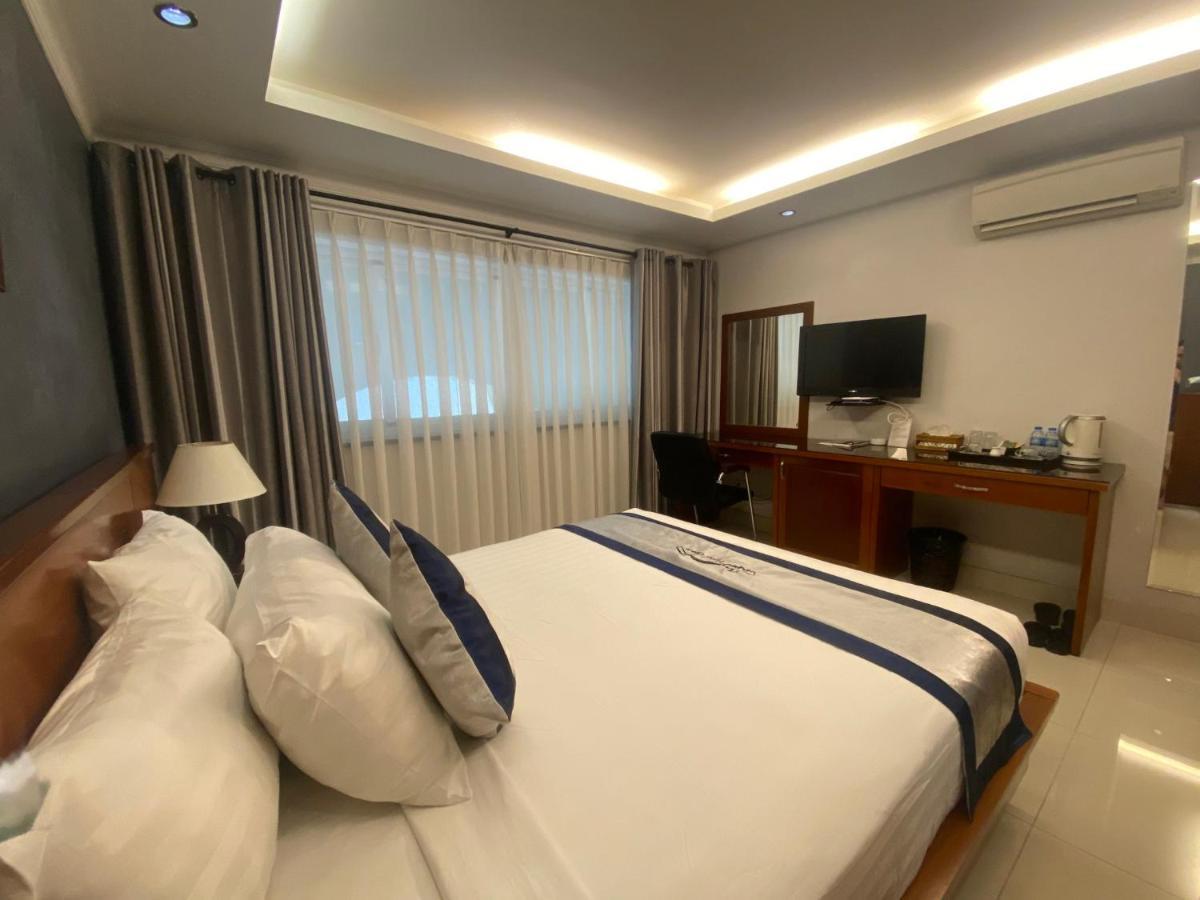 Opera Hotel โฮจิมินห์ซิตี้ ภายนอก รูปภาพ