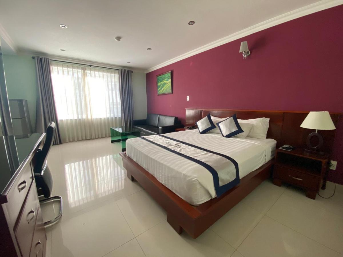 Opera Hotel โฮจิมินห์ซิตี้ ภายนอก รูปภาพ