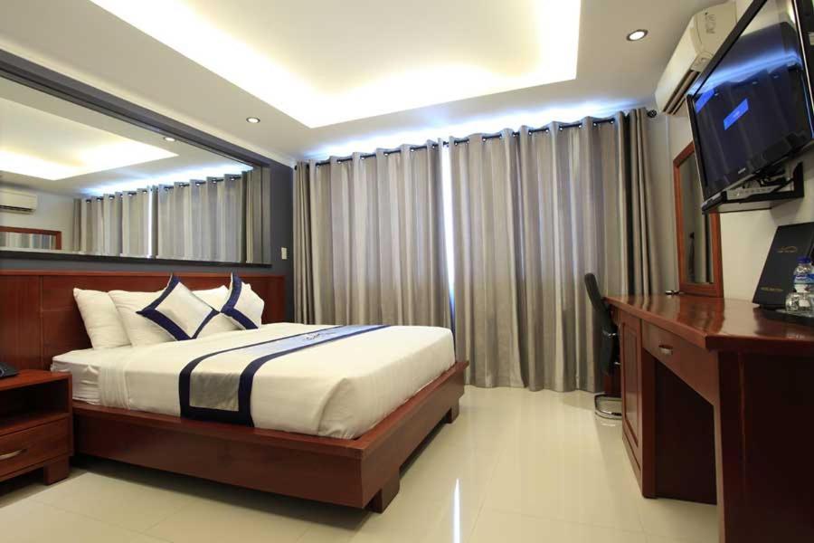 Opera Hotel โฮจิมินห์ซิตี้ ภายนอก รูปภาพ