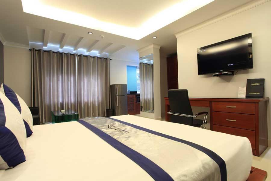 Opera Hotel โฮจิมินห์ซิตี้ ภายนอก รูปภาพ
